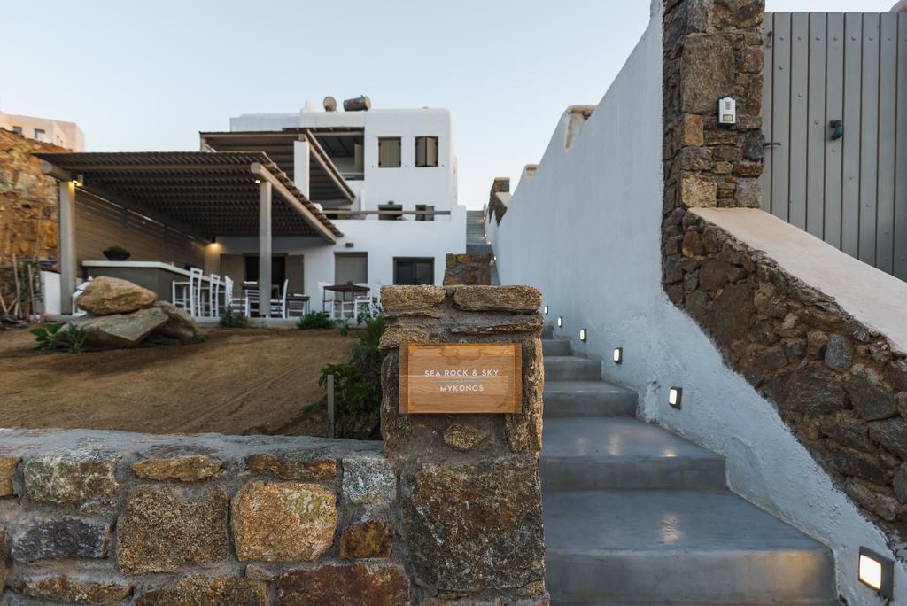 Sea Rock & Sky Private Residence Merchia Beach Eksteriør billede